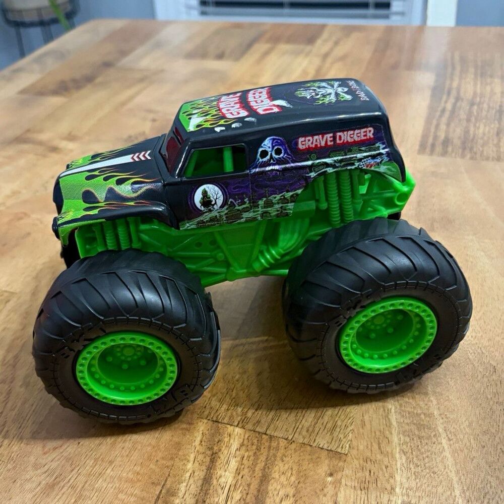 Monster Jam Grave Digger Toy Truck Vehicle - Black & Green Monster Jam